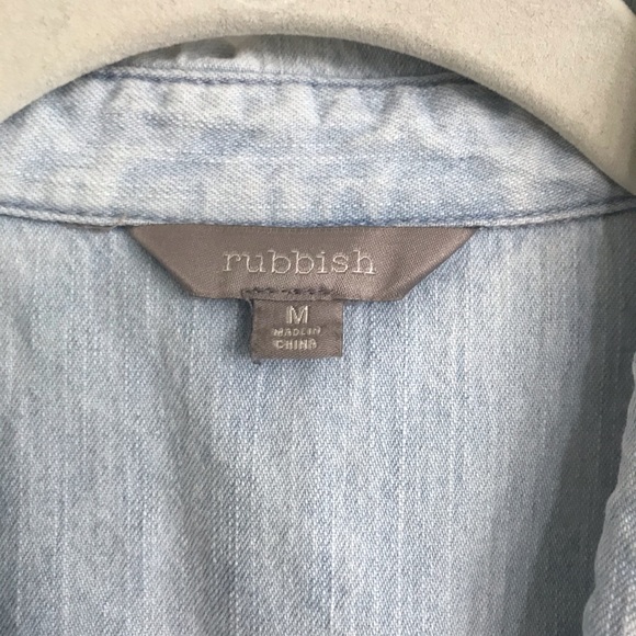 Chambray Double Pocket Button Down - Picture 3 of 5